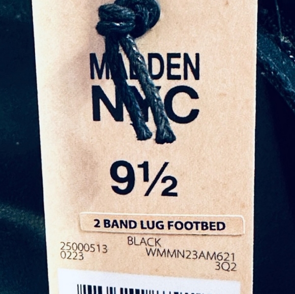 Madden Girl NYC Woman's 2 Band Chunky Lug Foot bed Sandals Size 9.5 NWT Black - Picture 7 of 7